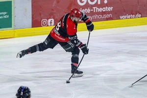 Jannis Kälble bleibt bei den Ice Dragons.